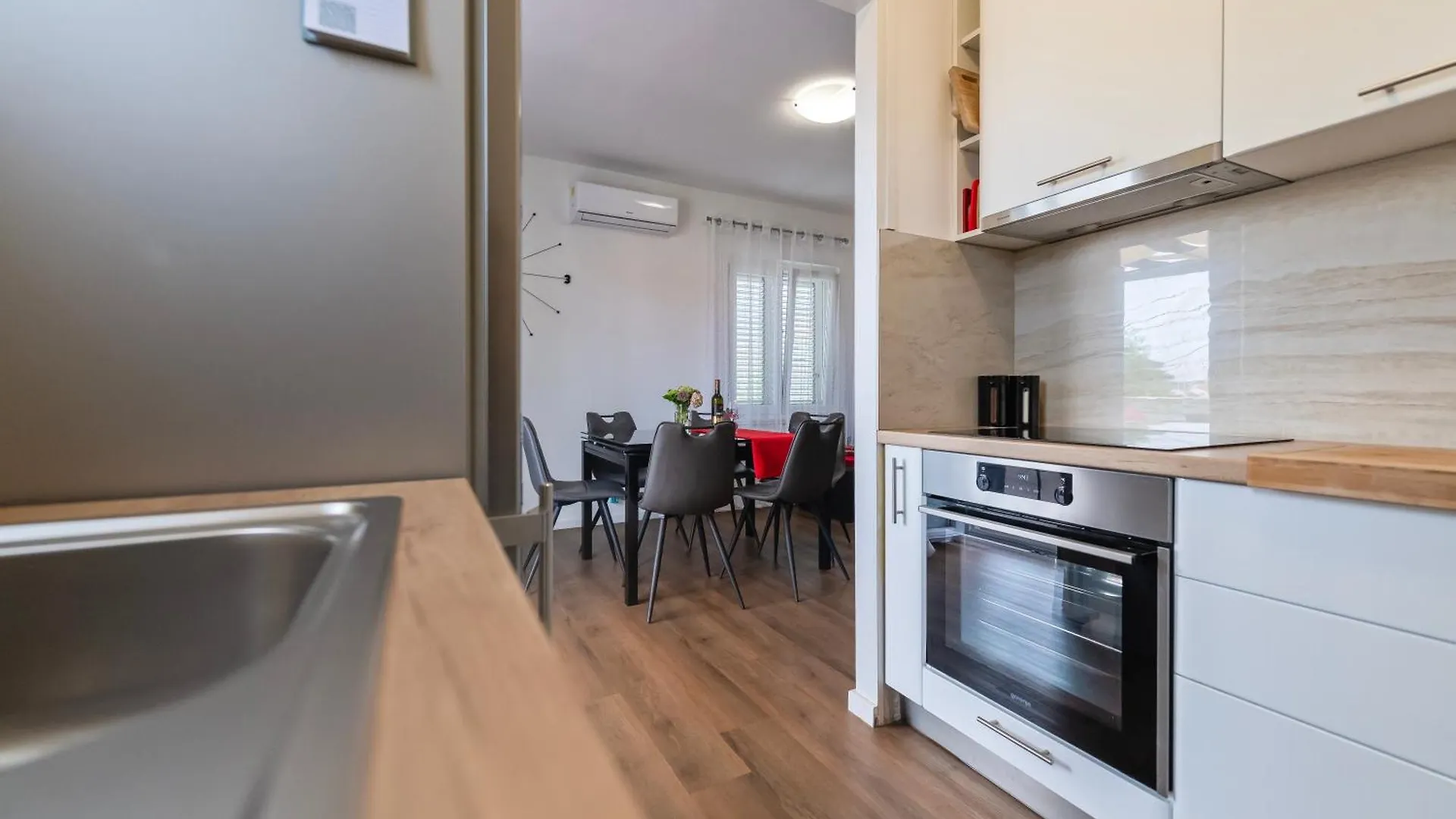 Apartment Marinsko Veli Iž